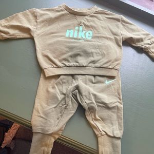6-9 month Nike outfit